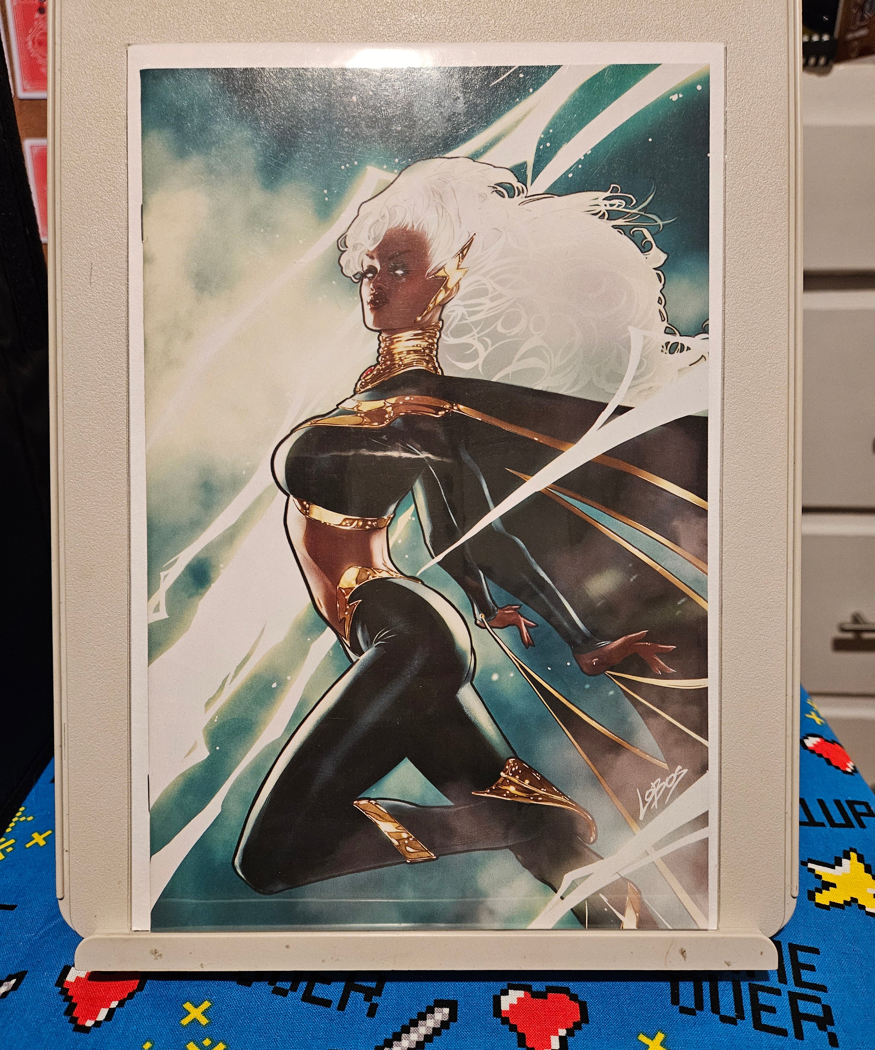 Avengers Vol. 9 #17 – Lobos 1:100 Virgin Incentive Variant (Storm Cover)